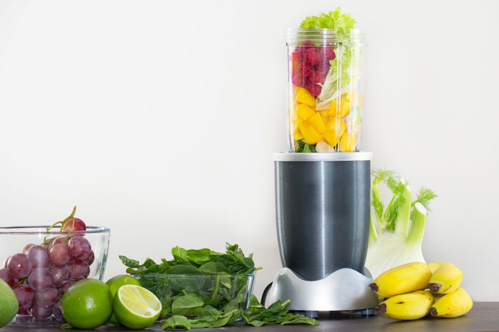 Best Portable Blenders in 2022: Making Smoothies On-The-Go