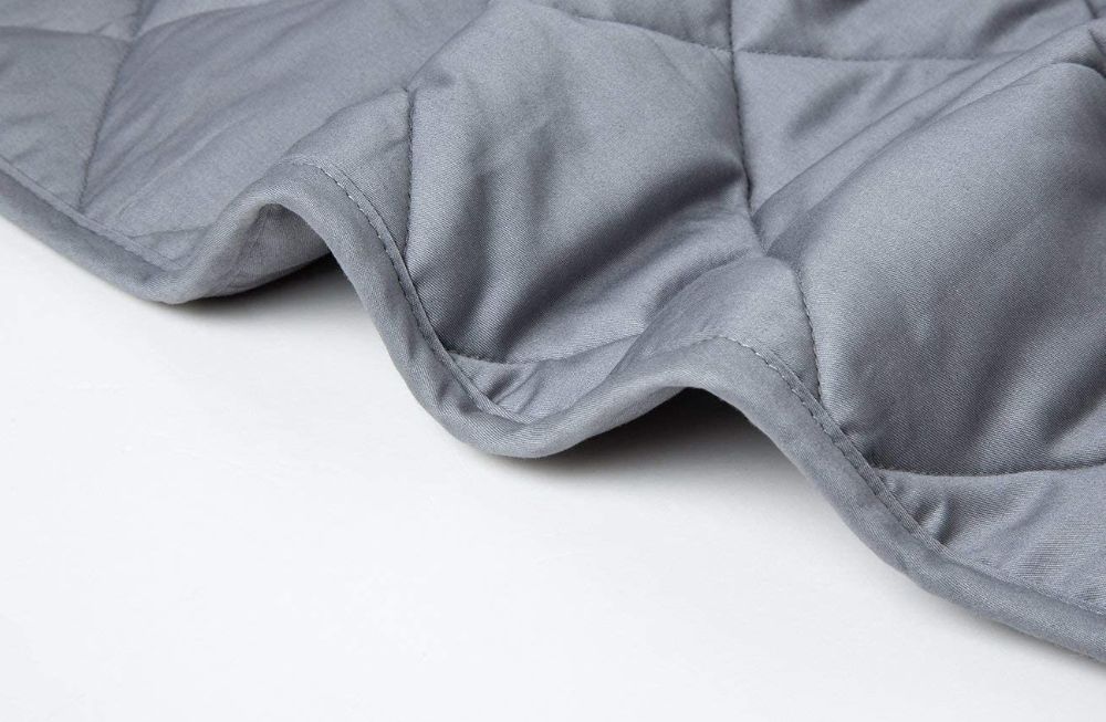 What to Look for in the Best Cooling Weighted Blankets