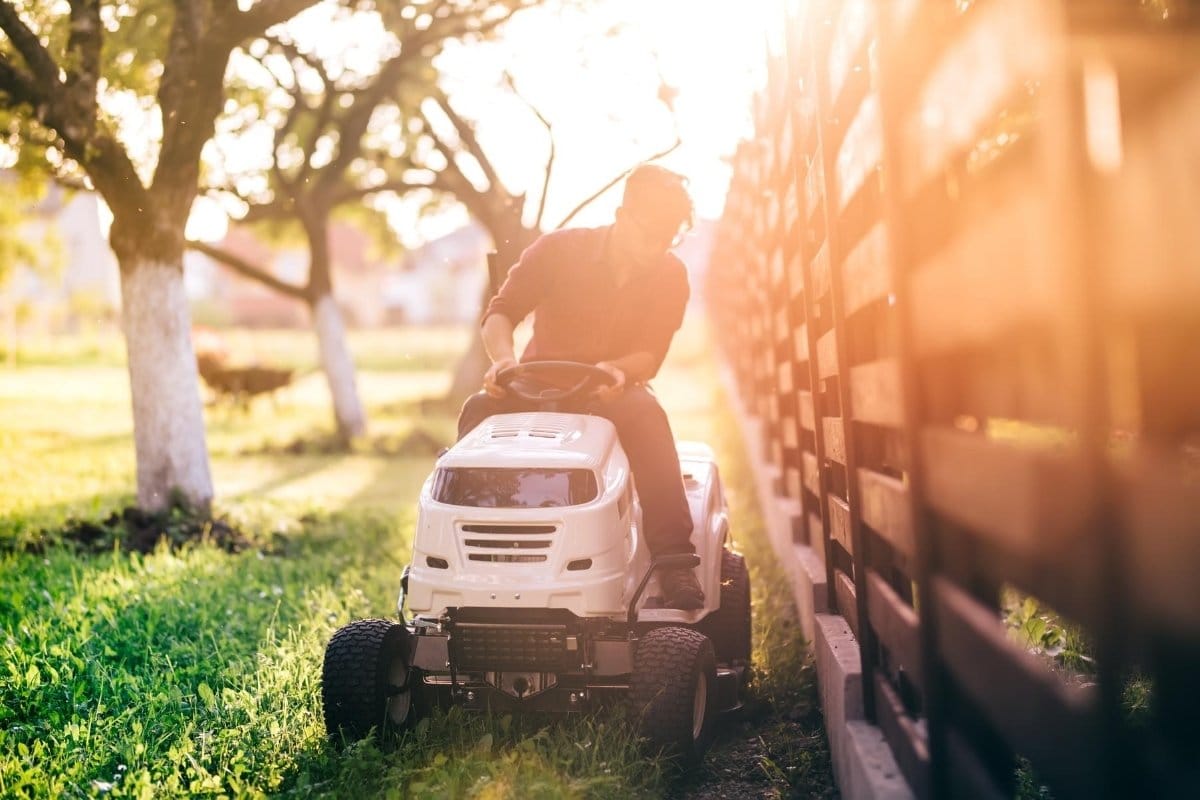 7 Best Garden Tractors in 2024