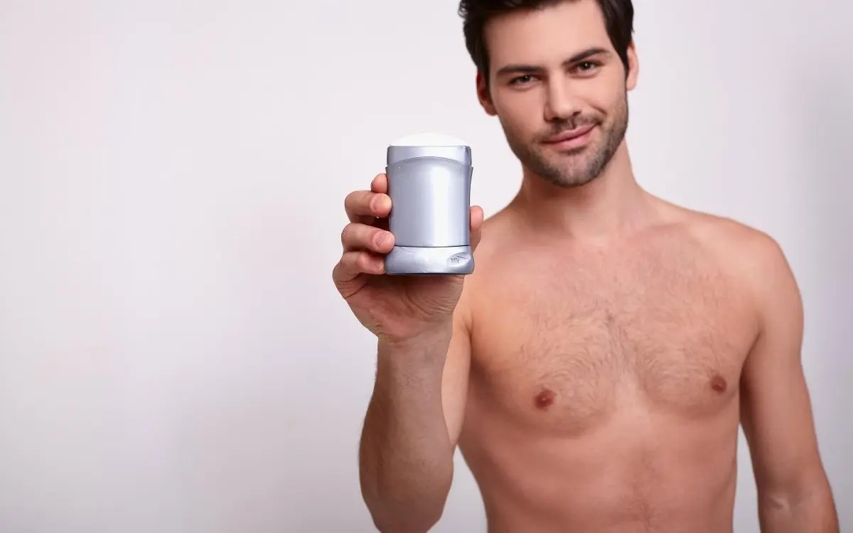 The Best Natural Deodorant for Men