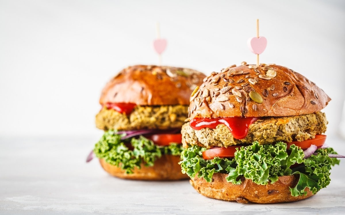 8 Best Vegan Burger Patties and Brands in 2022