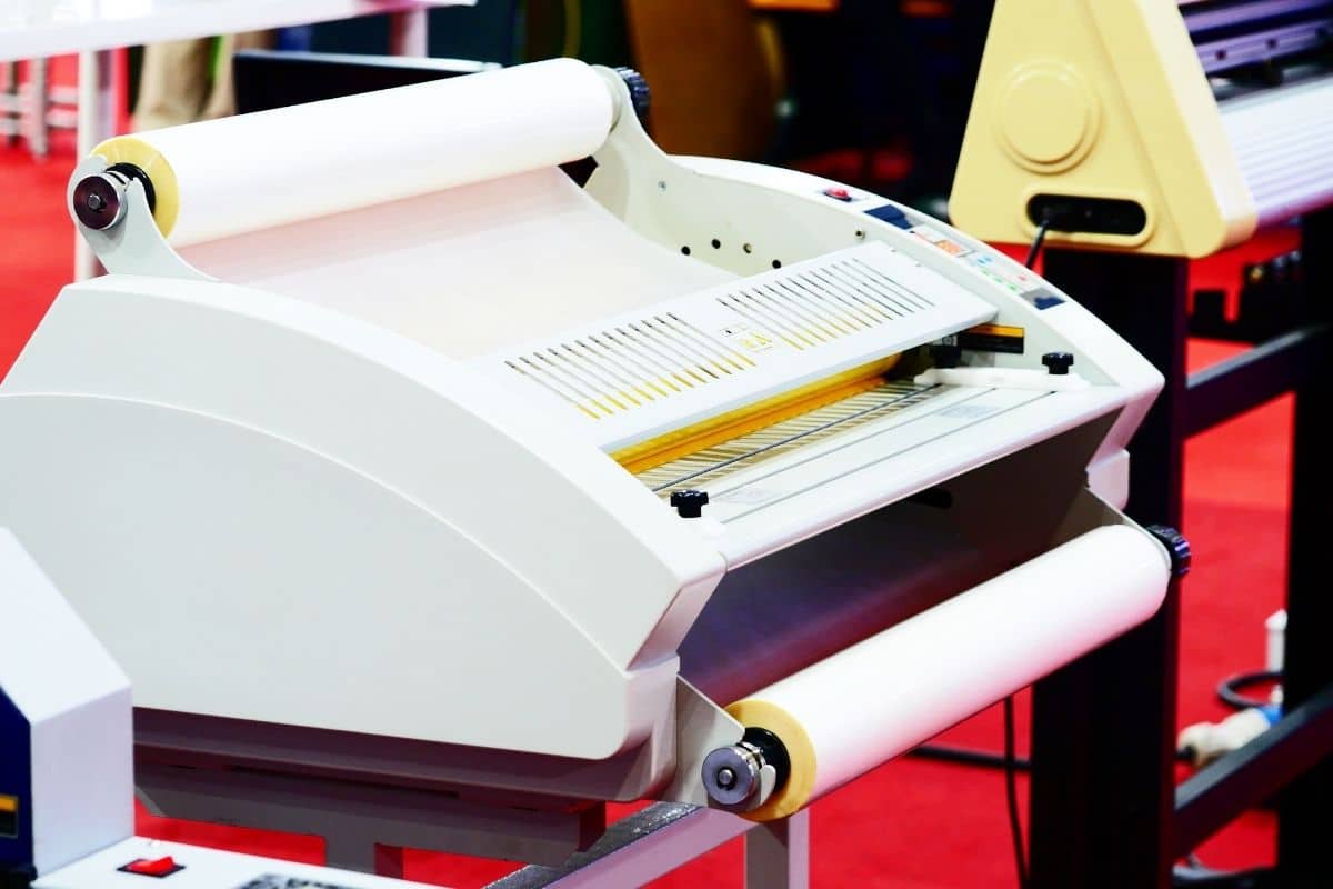 10 Best Laminating Machines in 2022 (for Home & Office)
