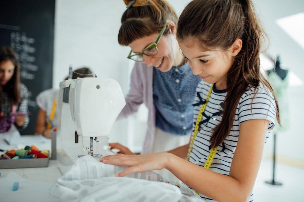 Best Sewing Machine for Kids in 2022: 7 Options for Learning the Craft