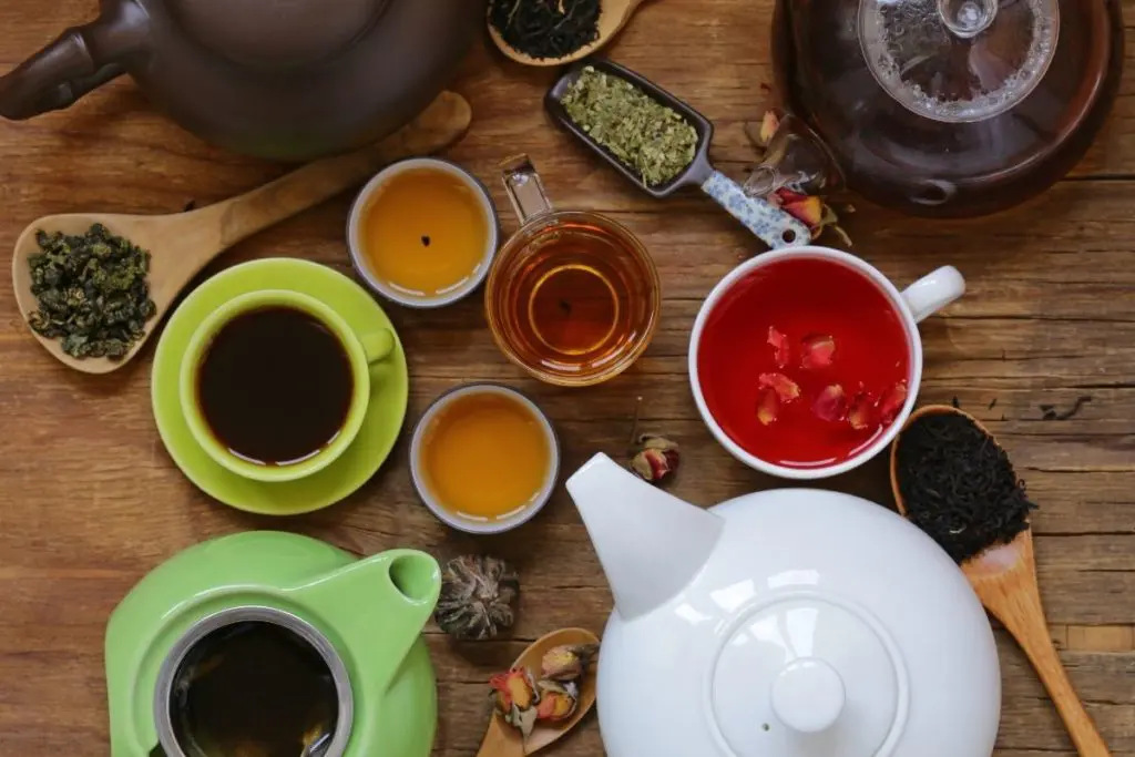 White Tea vs Green Tea Benefits