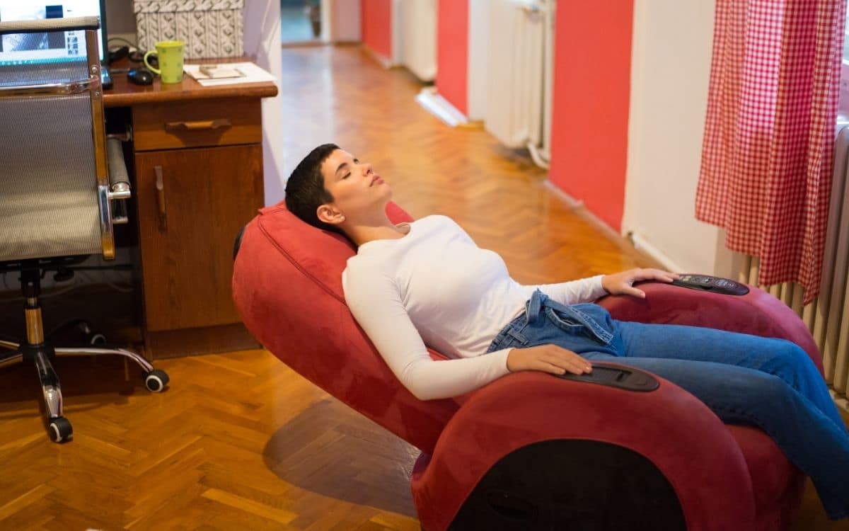6 Best Massage Chairs in 2023