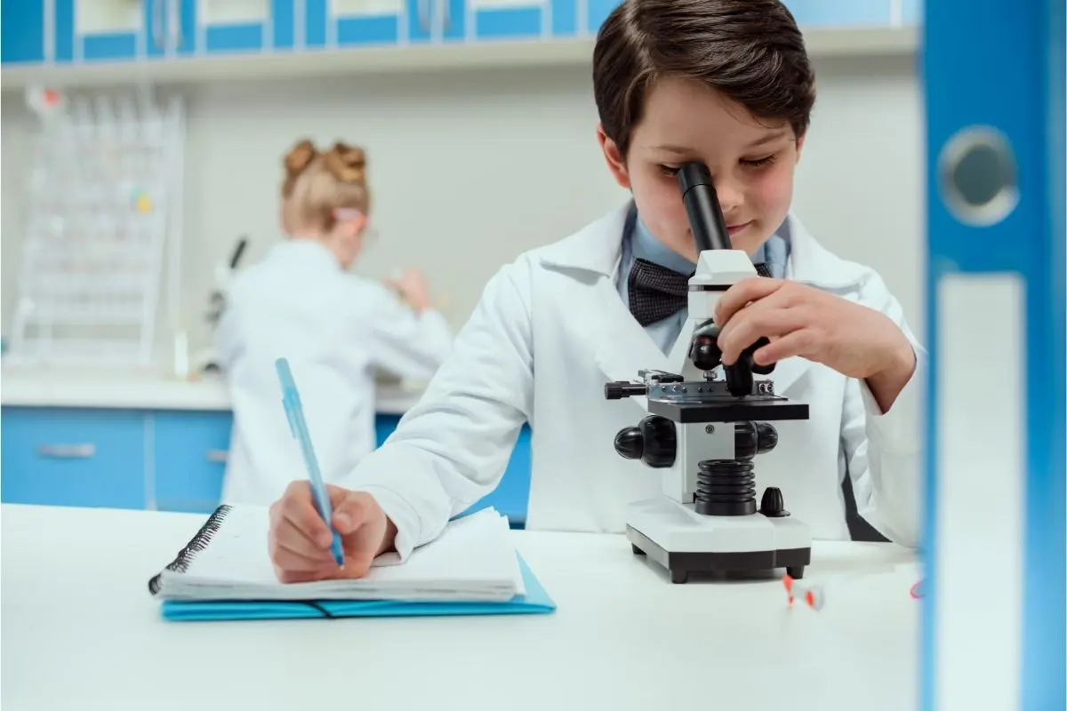 7 Best Microscopes for Kids in 2025