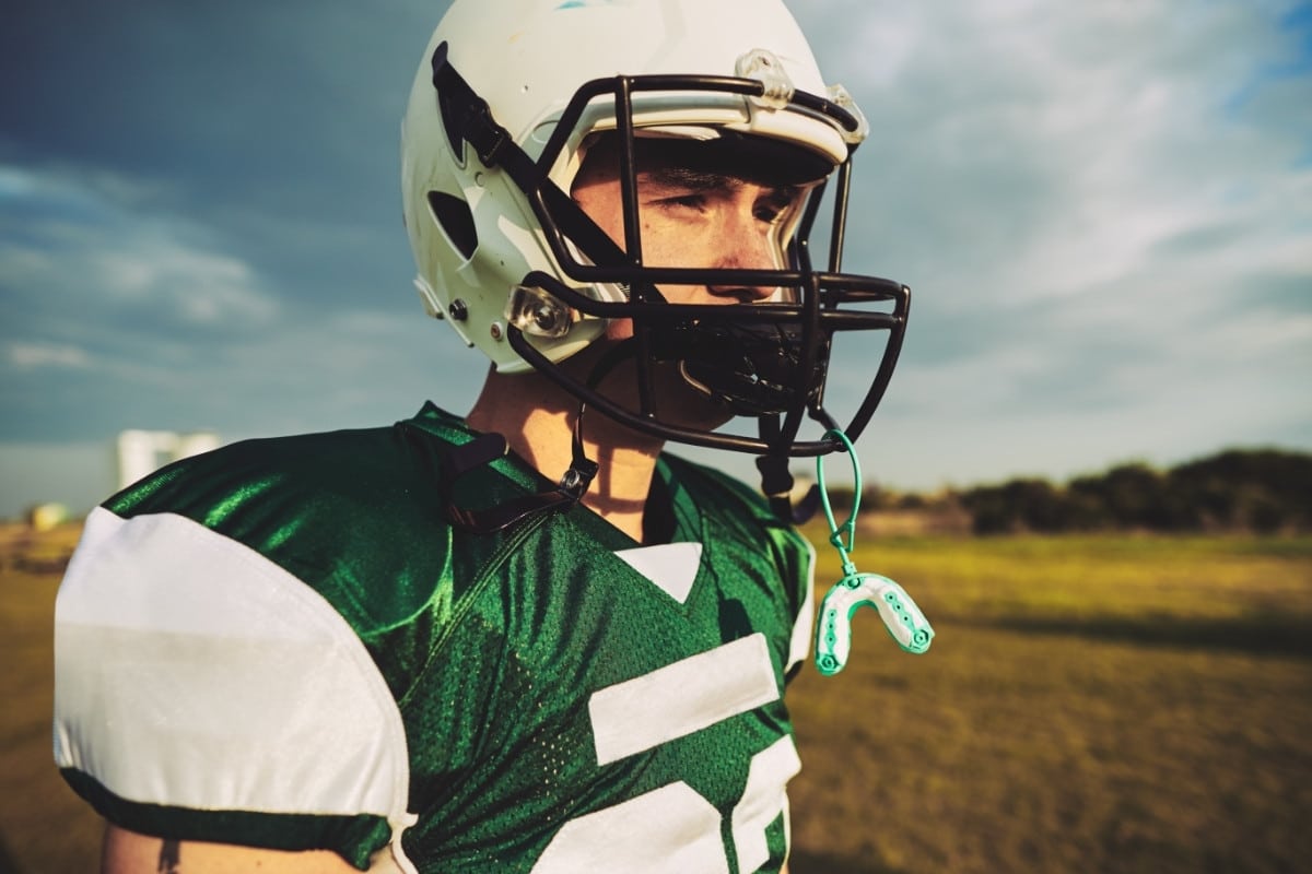 6 Best Mouth Guards for Football: Youth, Teeth, Designs, No-Boil