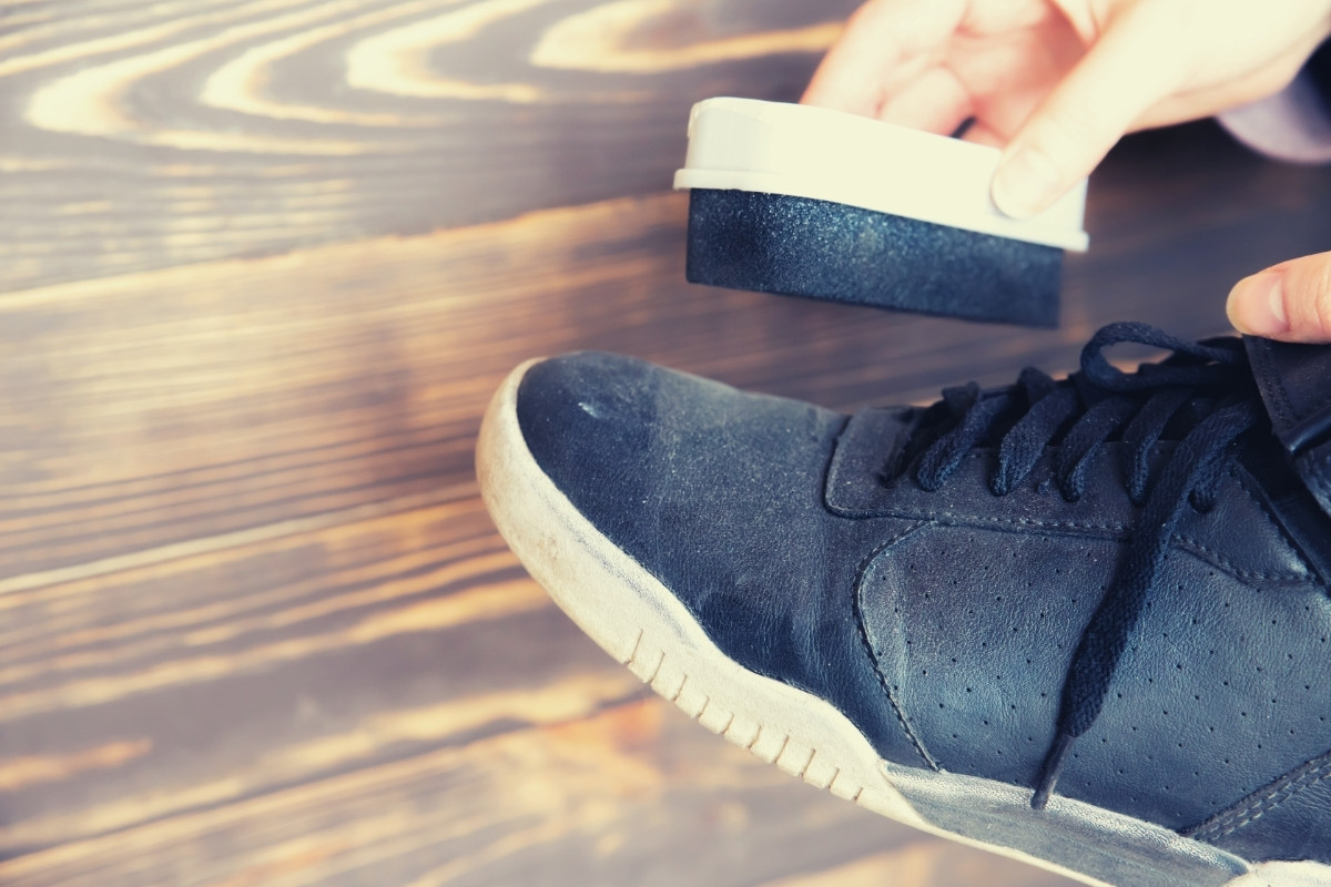 5 Best Shoe Cleaners: Sneakers, Leather, Running, Hiking (2024)