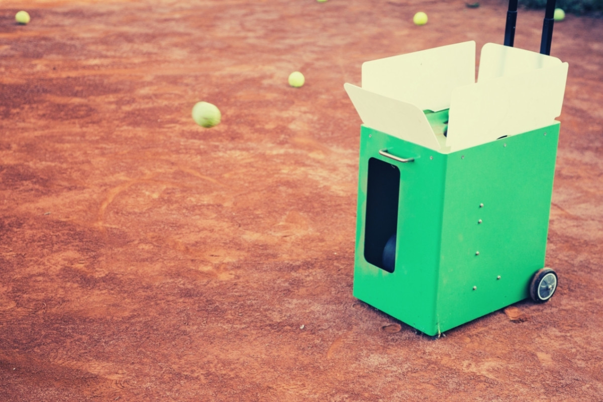 6 Best Tennis Ball Machines in 2024 for all Skill Levels