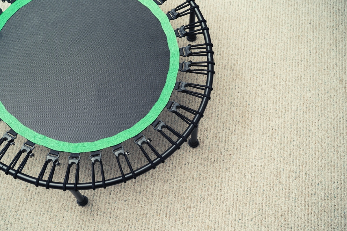 6 Best Mini Trampolines: For Kids, Workout, Adults (2022)