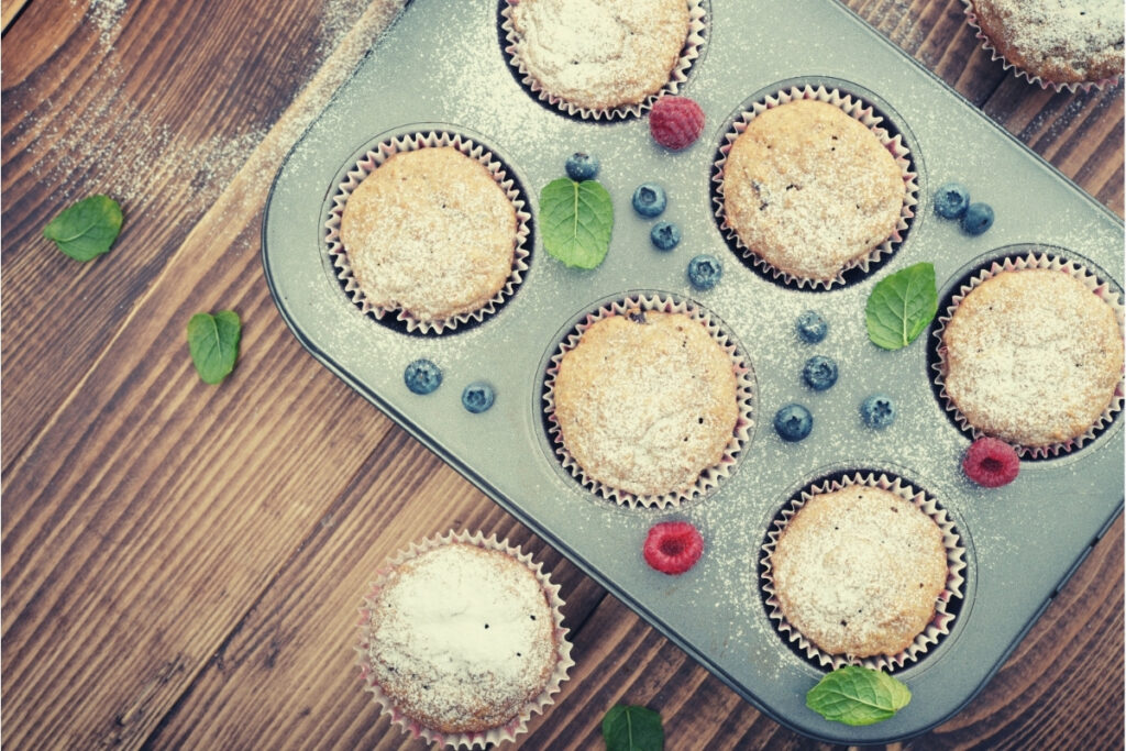 6 Best Non Toxic Bakeware Brands & Sets in 2023 shelf